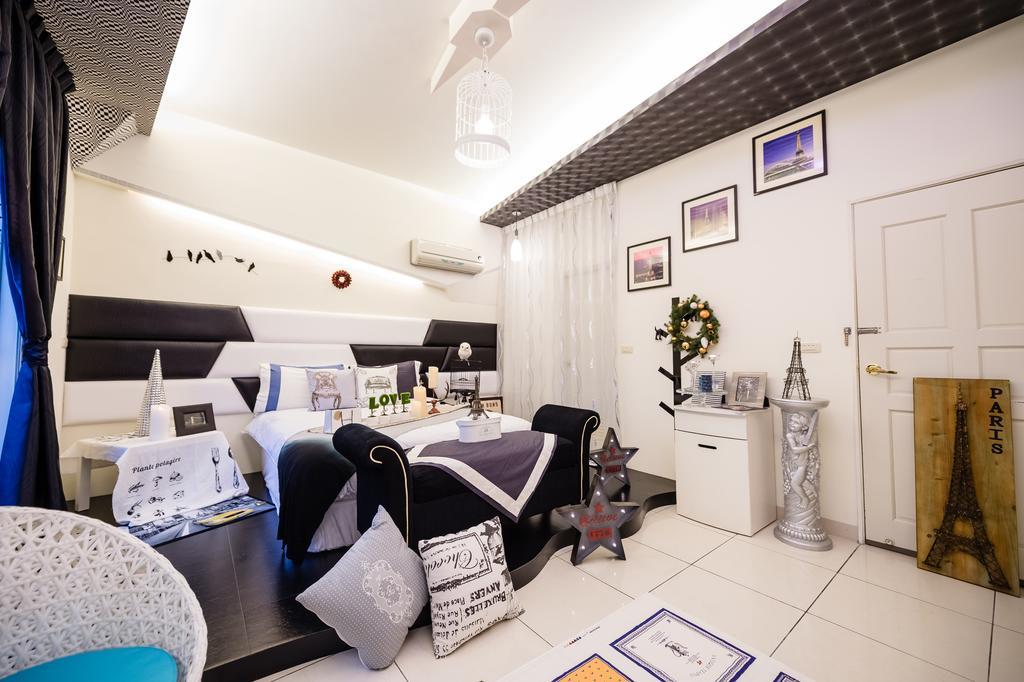 巴黎villa 主題派對k歌 Bbq 麻將包棟 Luodong Exteriör bild