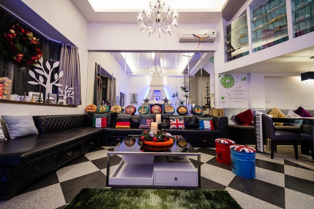 巴黎villa 主題派對k歌 Bbq 麻將包棟 Luodong Exteriör bild