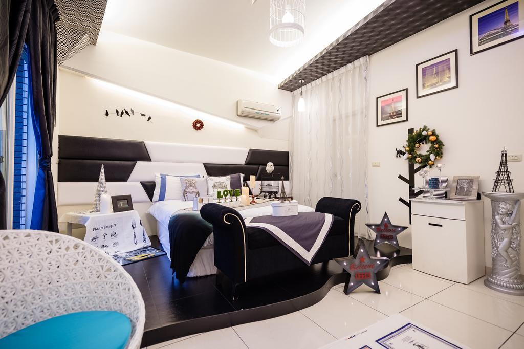 巴黎villa 主題派對k歌 Bbq 麻將包棟 Luodong Exteriör bild
